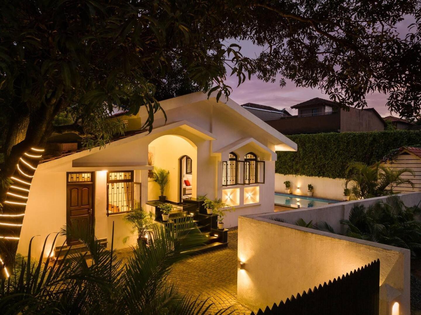 Stone Hearth Villa Anjuna Luaran gambar